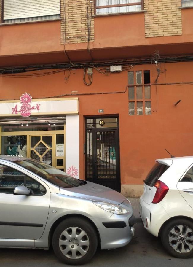 Nuevo En Calle Useras Castellón de la Plana Extérieur photo